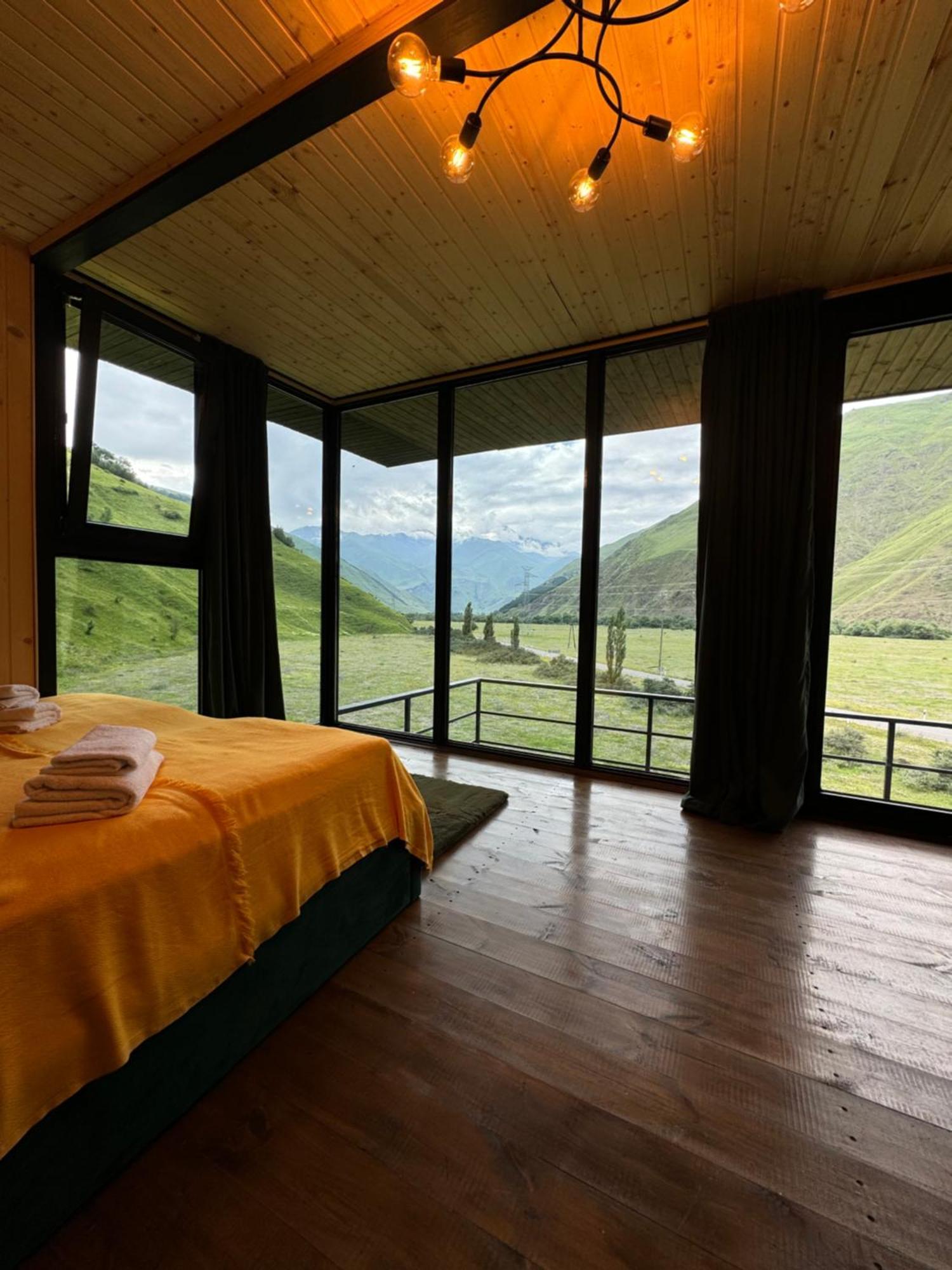 Gzaze 2 Villa Kazbegi Luaran gambar