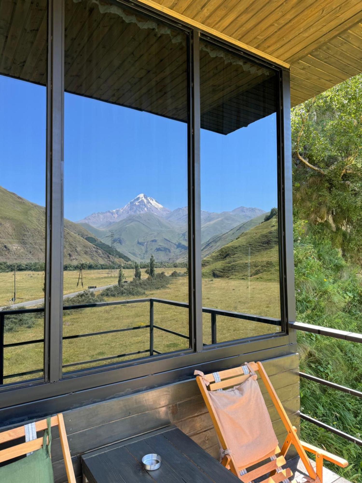 Gzaze 2 Villa Kazbegi Luaran gambar