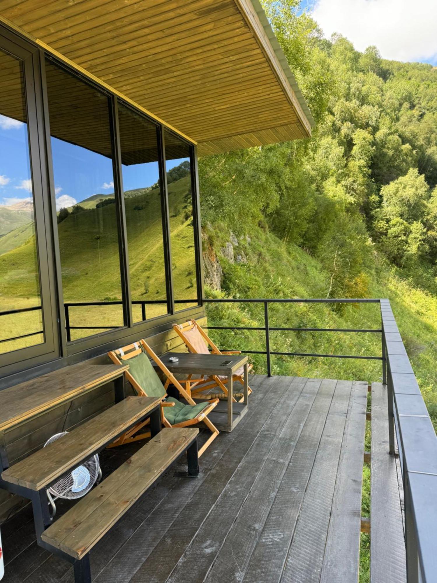 Gzaze 2 Villa Kazbegi Luaran gambar